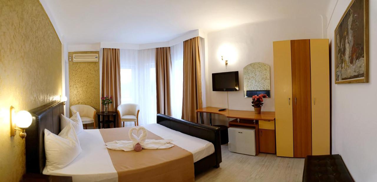 Hotel Albatros Mamaia Εξωτερικό φωτογραφία