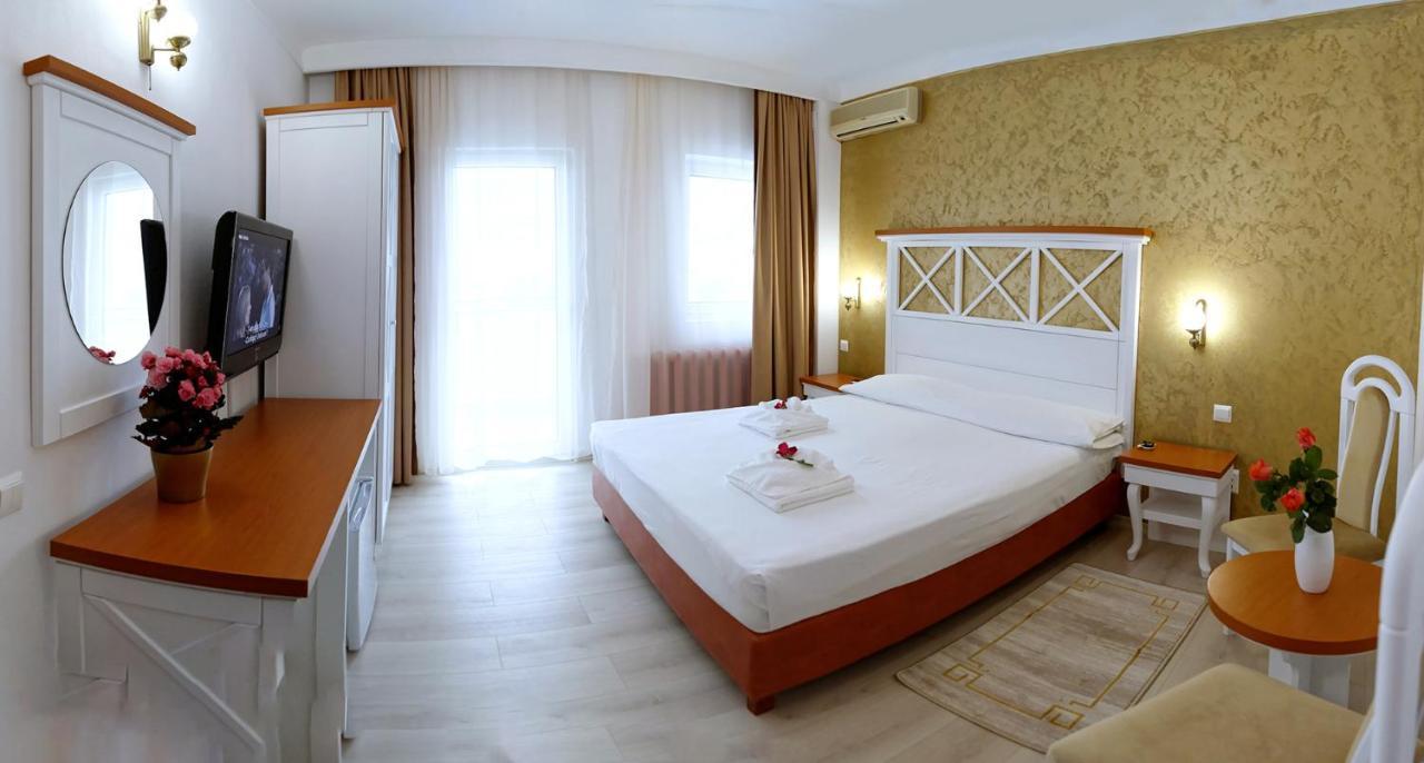 Hotel Albatros Mamaia Εξωτερικό φωτογραφία